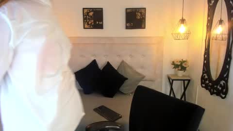 Hanna online show from January 22, 7:56 pm