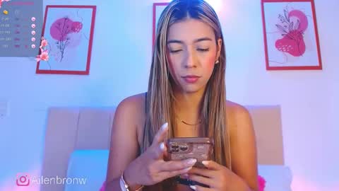 Eliana online show from February 4, 9:31 pm