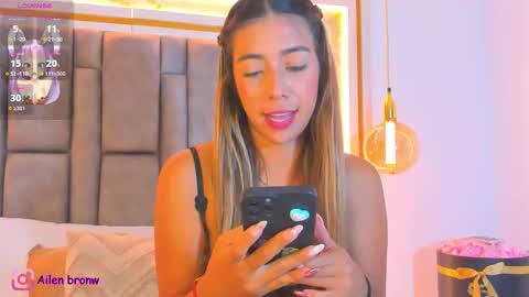 Eliana online show from November 11, 11:35 pm