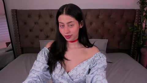 Hannah online show from March 5, 9:06 pm