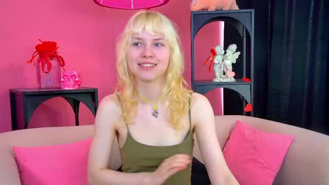 Hannah online show from May 14, 7:58 am