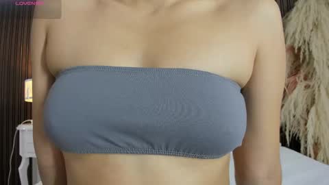 Hannahill69 online show from February 27, 5:29 am