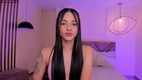 HANNAH J online show from September 13, 6:38 pm