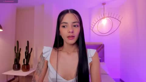 HANNAH J online show from October 3, 6:57 pm