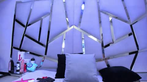 hanny_watson online show from March 28, 3:11 pm