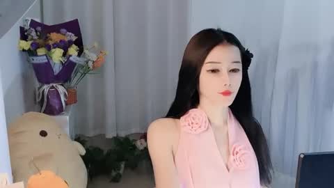 Daisy online show from April 14, 3:01 pm