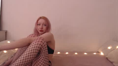 Emily online show from March 13, 11:50 pm