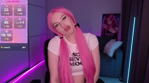 HARITA LOVEE online show from May 11, 12:02 am