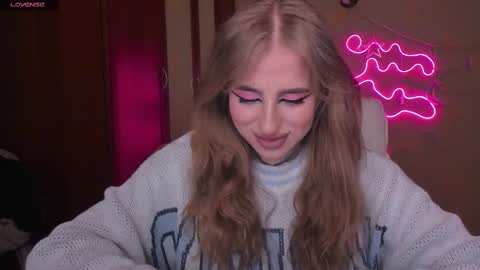 Julia online show from March 5, 5:18 am