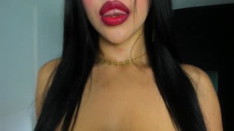harleyqueen_robbie online show from March 5, 6:45 pm