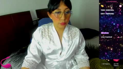 sofi - alex online show from April 5, 10:42 pm