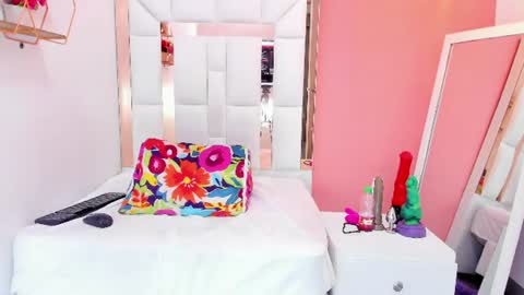 Nicky bac online show from June 23, 7:45 pm