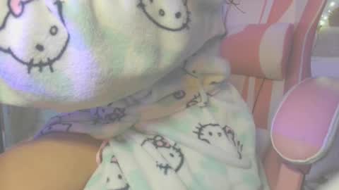 Hazel online show from December 31, 11:42 am