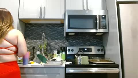 Hazel online show from February 11, 1:51 pm