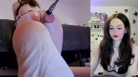 Helen online show from April 11, 1:33 am