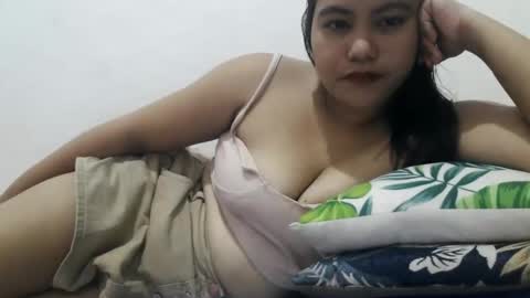 heavenlyeyes69 online show from September 22, 9:08 am