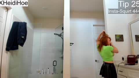 Manyvids    online show from January 27, 6:31 pm