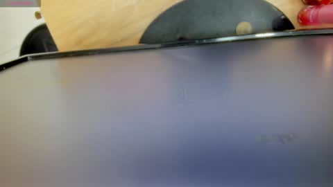 Helen online show from October 19, 5:59 pm