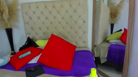 HELENA COPPER online show from October 30, 10:11 pm