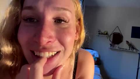 Helena online show from July 13, 7:25 pm