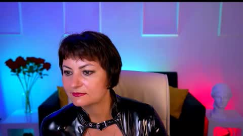 helenbeler online show from October 3, 8:41 am