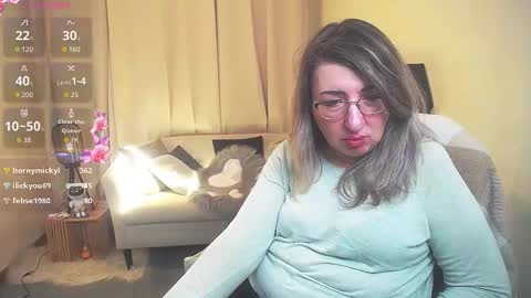 helenenigma online show from March 17, 5:44 am