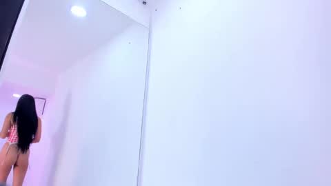    online show from October 7, 11:47 am