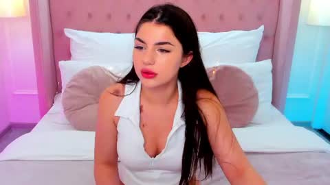 Helen online show from June 25, 12:18 pm