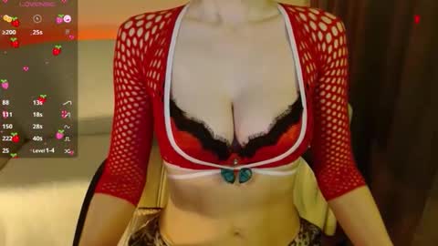 HelenXLove online show from March 24, 8:25 pm