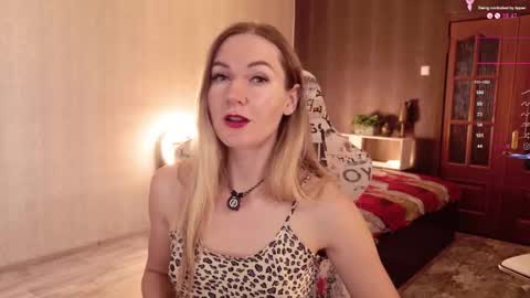 Alisia  Monday to Friday from 10 am to 4 pm GMT 2 online show from February 11, 8:27 am