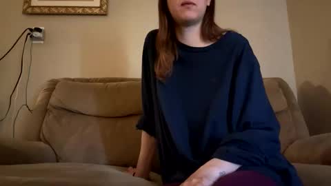 hellokitten123 online show from March 11, 6:41 pm