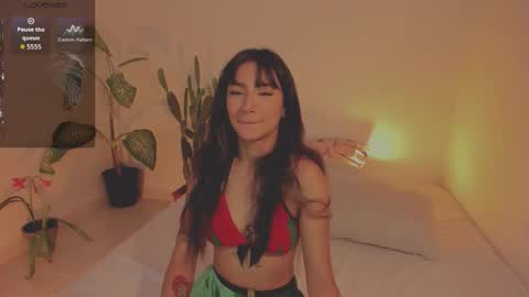 Hello I am Valentina independent Colombian model I love sensuality and pleasure welcome online show from October 23, 5:08 pm