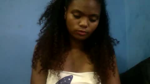 herisse01 online show from April 4, 3:33 pm