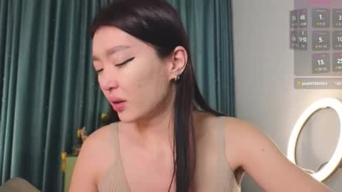 Audrey online show from January 9, 4:44 pm