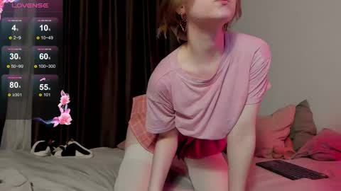 Hibisceae online show from April 5, 5:34 pm