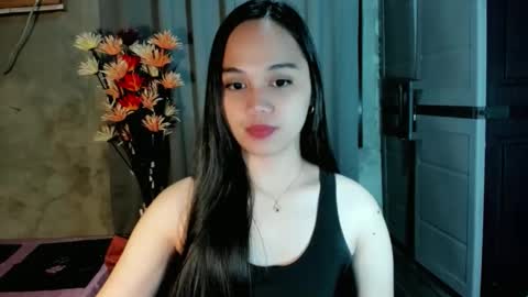 hilarymolly online show from February 20, 11:23 am