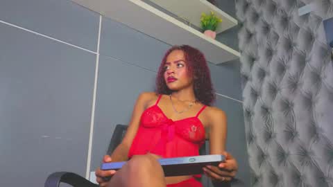  Hillary  online show from November 8, 7:46 am