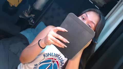 yuricah online show from January 13, 4:50 am