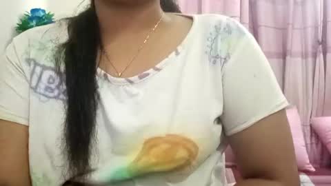 himuhimu22 online show from February 1, 12:05 pm