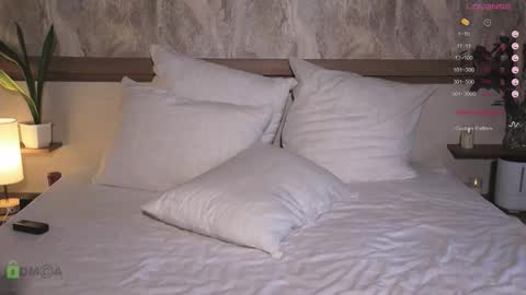 Hey girl online show from September 11, 1:55 pm