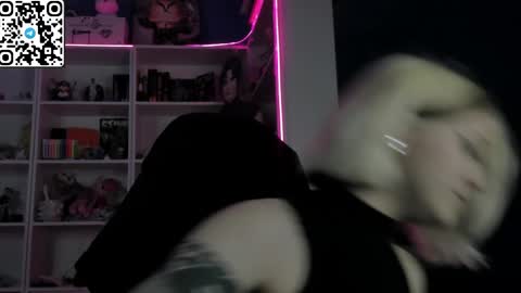 holy_mistresss online show from May 30, 11:19 am