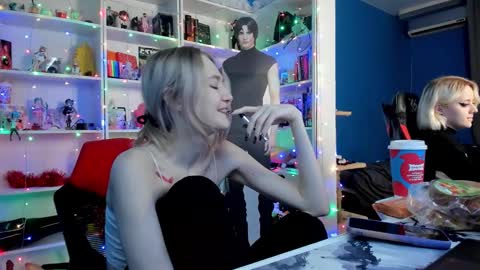 Rumi online show from December 23, 11:14 am