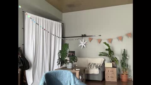 dori not holy get my tg channel with link from description under last photo online show from February 13, 12:18 pm