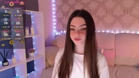 Mia online show from April 13, 4:14 am