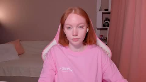 honeyautumn online show from February 23, 12:04 am