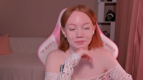 honeyautumn online show from February 9, 12:08 am