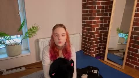 Lily You can call me sweet kitty online show from January 19, 8:21 am