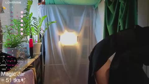 Molly  online show from October 1, 3:55 am