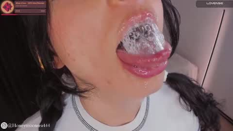       online show from February 28, 1:15 am