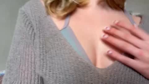 Audrey online show from March 4, 4:06 am